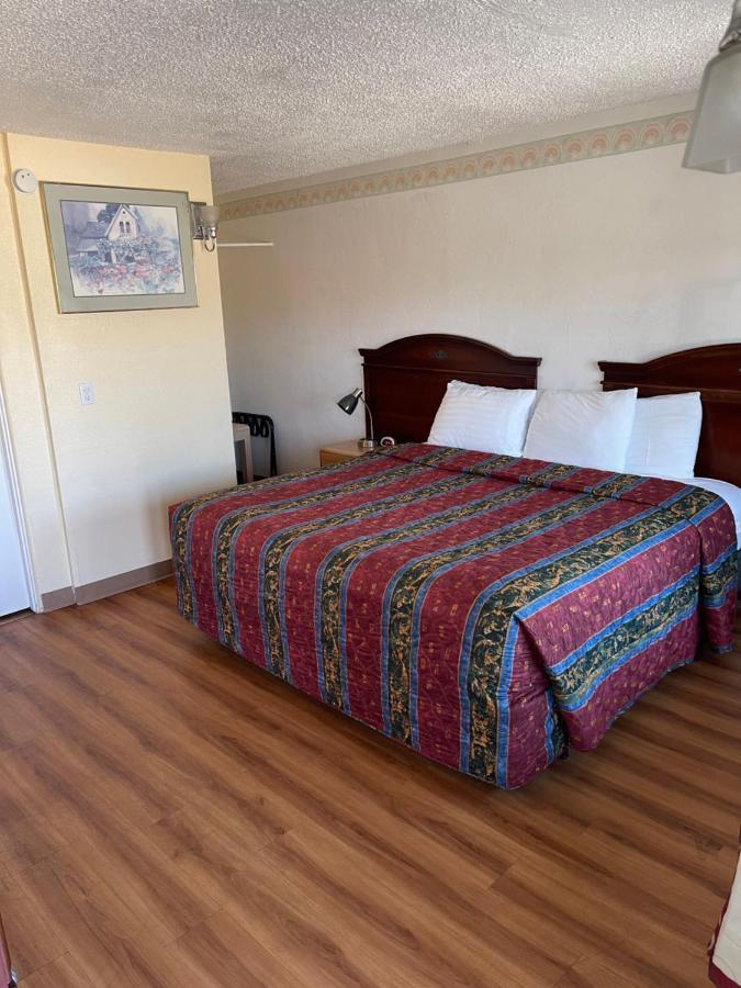 Villa West Motel Флорънс Екстериор снимка