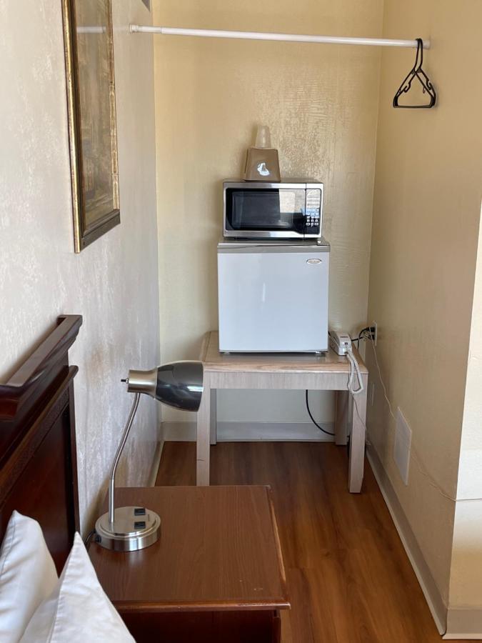 Villa West Motel Флорънс Екстериор снимка