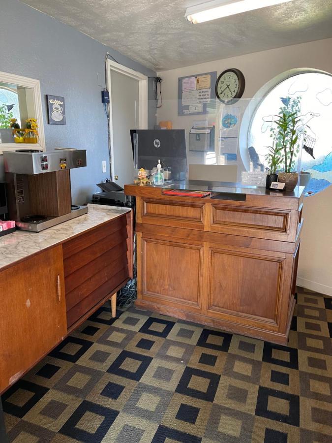 Villa West Motel Флорънс Екстериор снимка